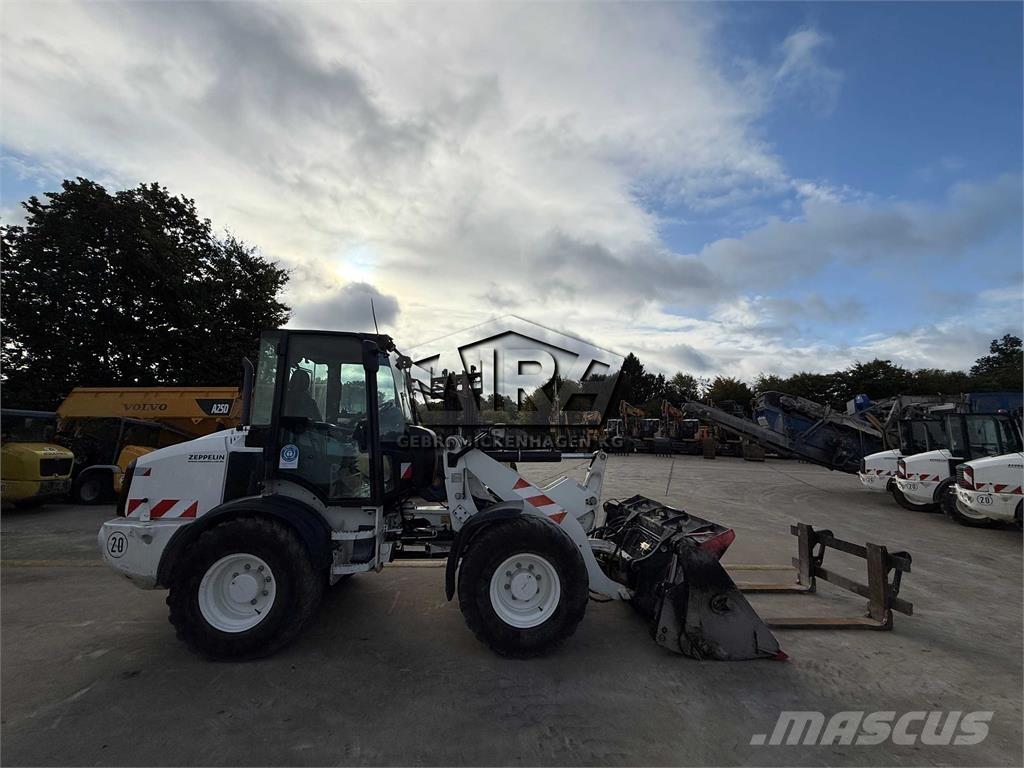 CAT 908M Wheel loaders