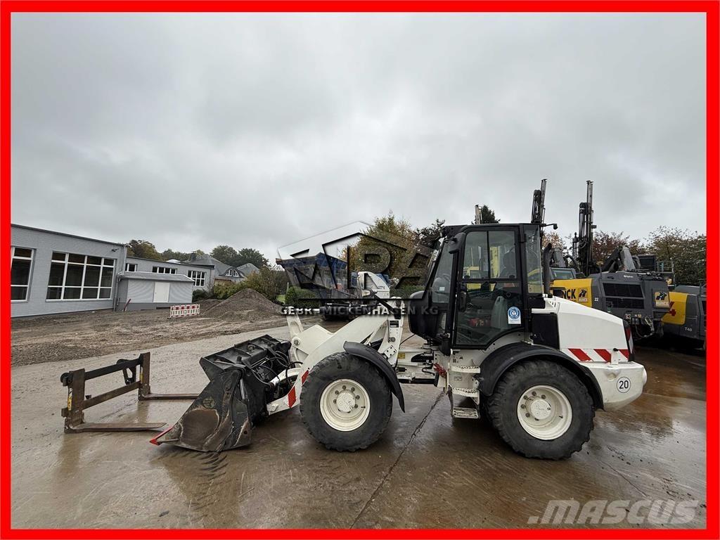 CAT 908M Wheel loaders