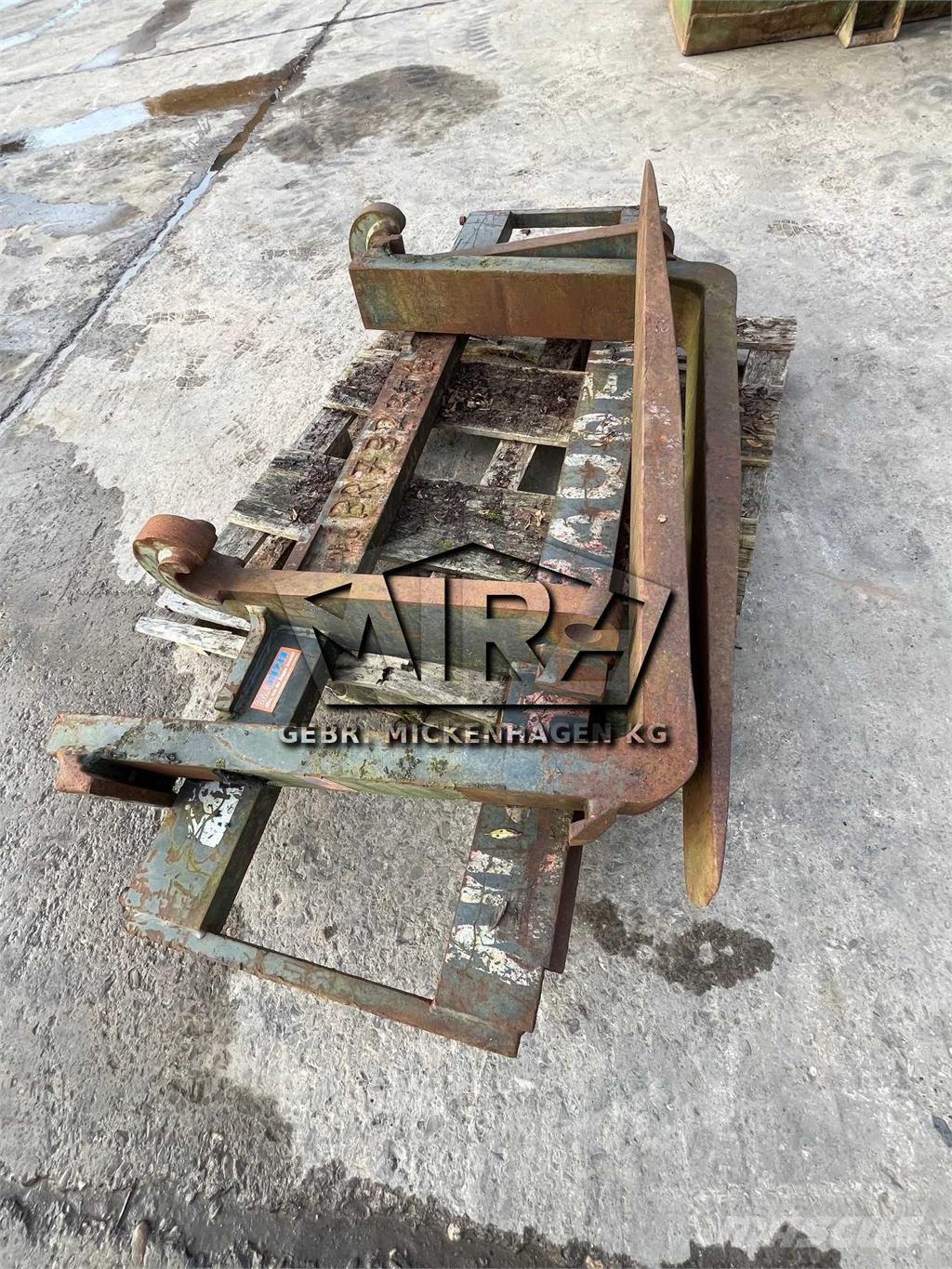 Volvo SW / L90 Forks