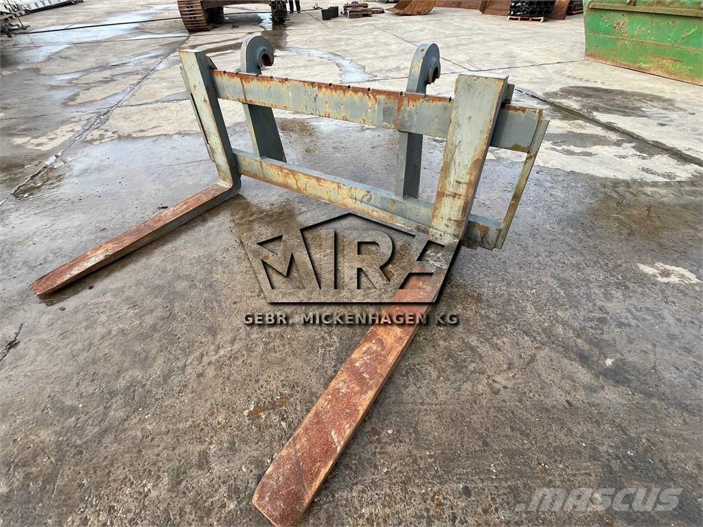 Volvo SW / L90 Forks