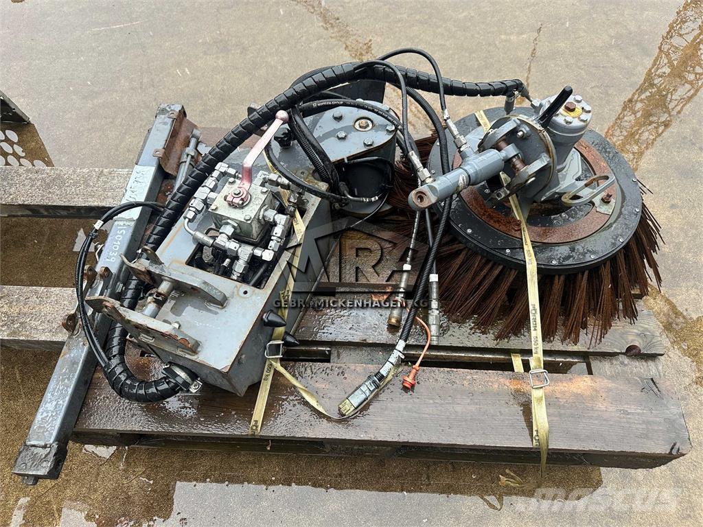 Wirtgen W50 / W60 Sweeper trucks