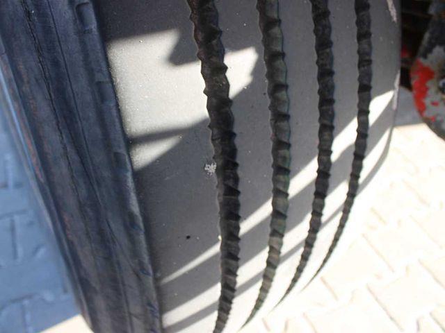  ANBS, PNEU 80% Curtainsider trailers