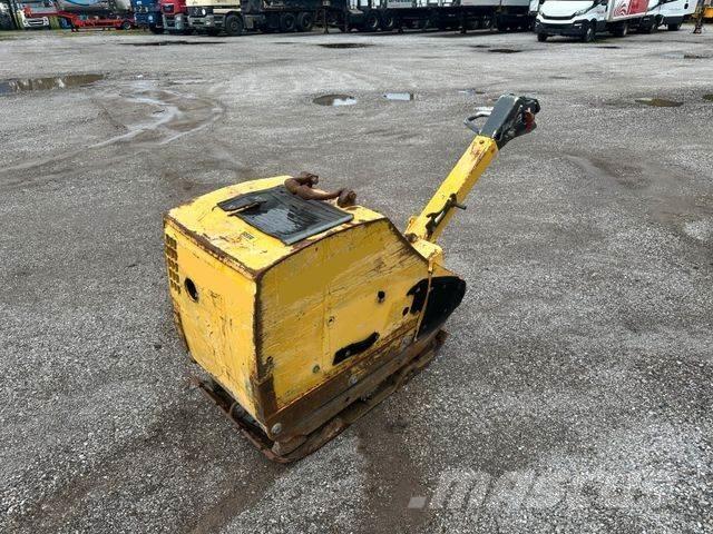 Bomag BPR 65/70 D Plate compactors