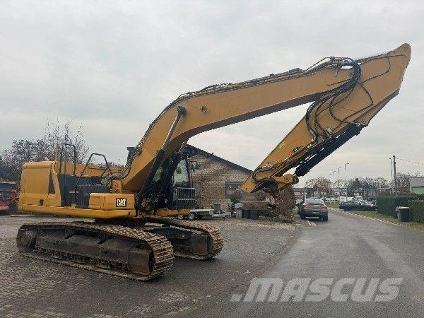 CAT 330 Next Gen Crawler excavators