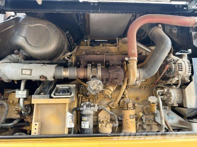 CAT M318F Construction - Others