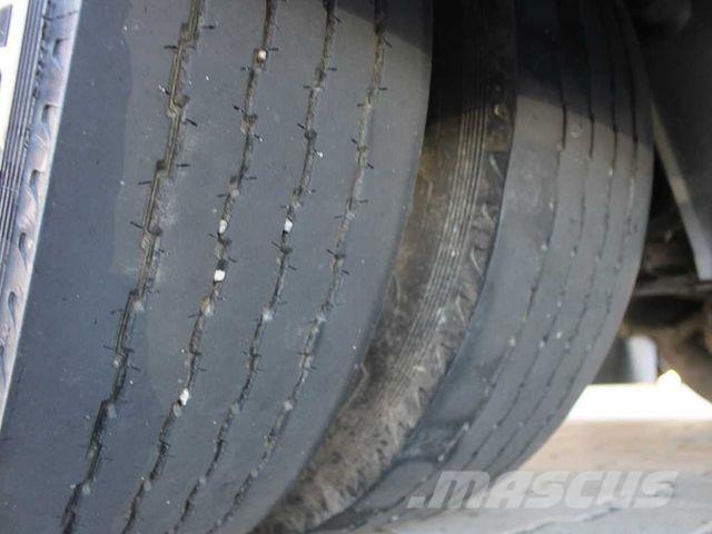  H&amp;W Curtainsider trailers