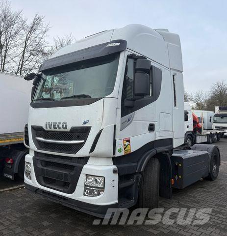 Iveco Stralis 400NP Tractor Units
