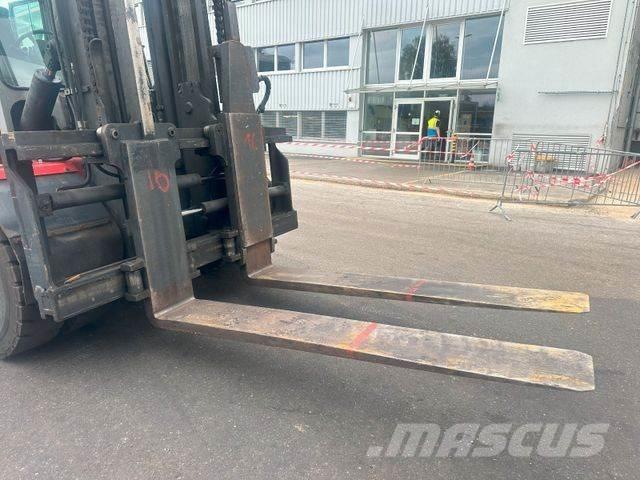 Kalmar DCE160-12 Diesel trucks