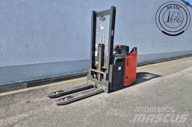 Linde D14SP-133-01 High lift order picker