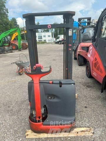 Linde L12 High lift order picker