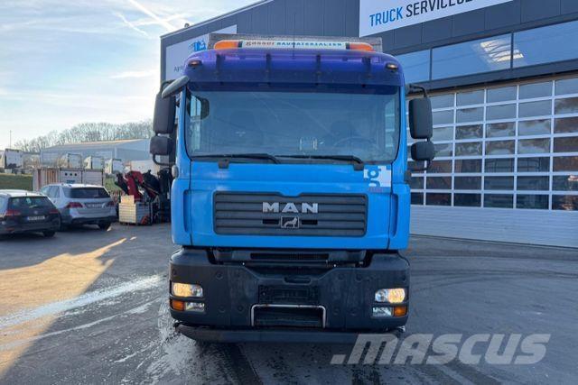 MAN TGA 26.440 6x2 Curtainsider trucks