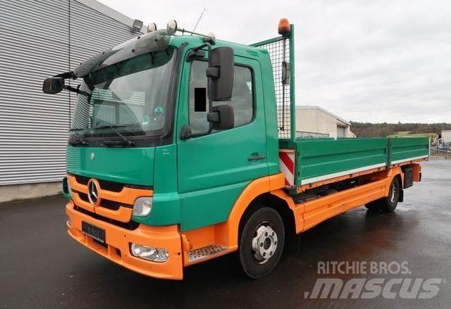 Mercedes-Benz 822 L Pick up/Dropside
