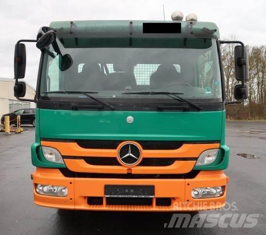 Mercedes-Benz 822 L Pick up/Dropside