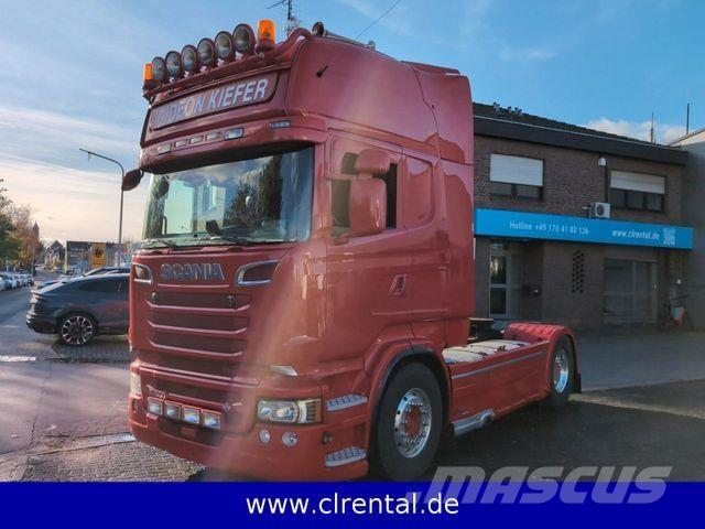 Scania R560 V8 Tractor Units