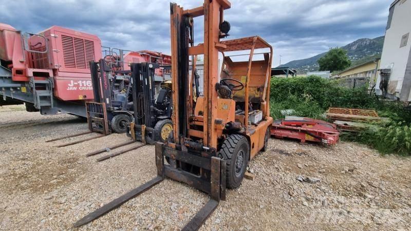 Komatsu FD25T Forklift trucks - others