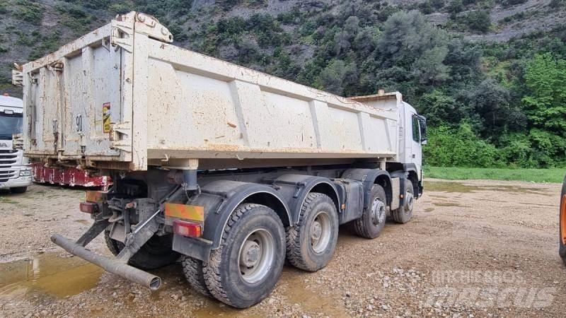 Volvo tri benne Tipper trucks
