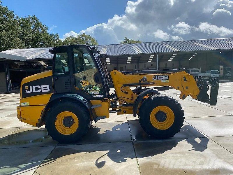 JCB TM 320 Telescopic handlers