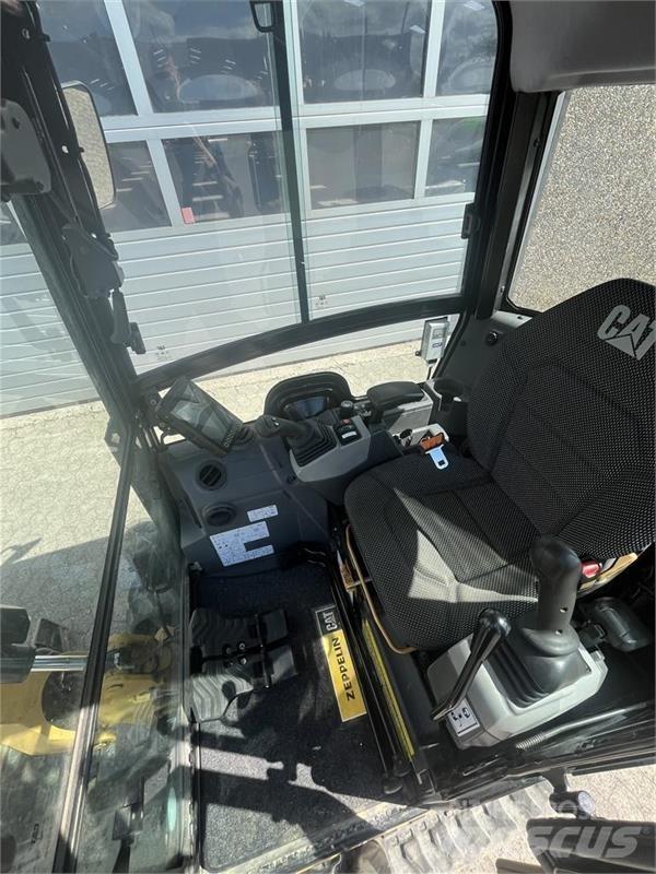 CAT 301.8 Mini excavators < 7t (Mini diggers)