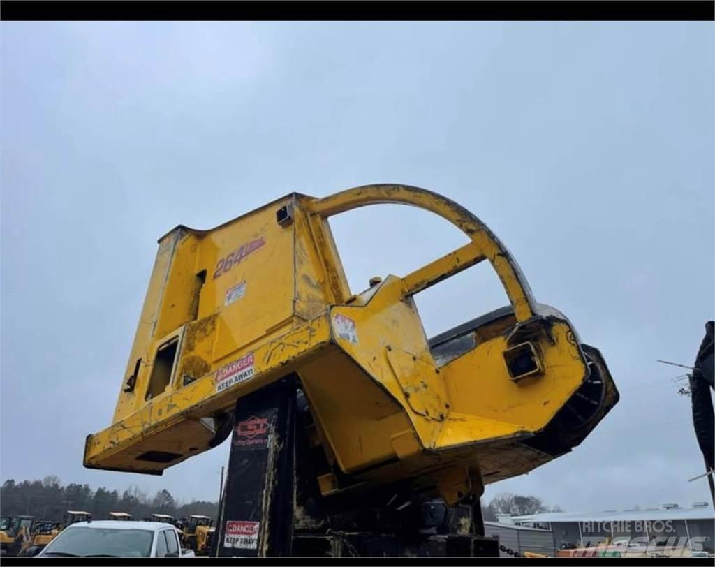 Barko 495B Knuckleboom loaders