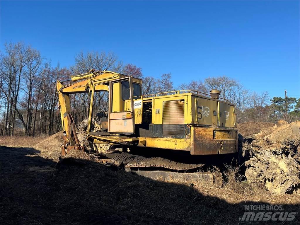 CAT 225 LC Crawler excavators