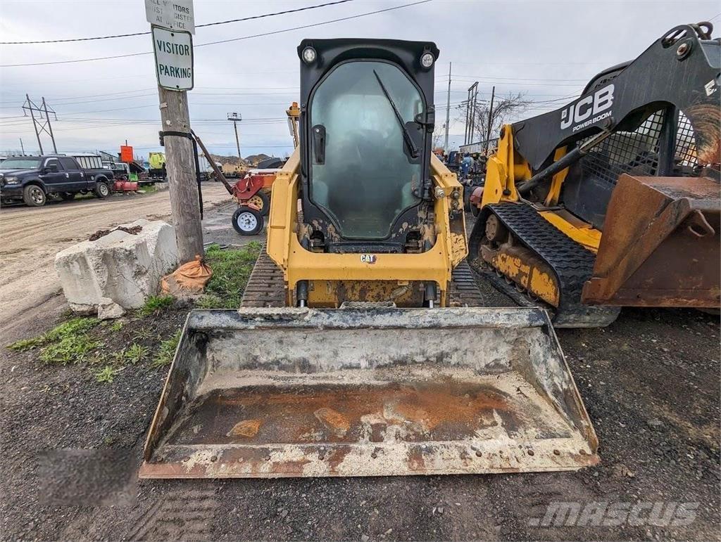 CAT 239D3 Skid steer loaders