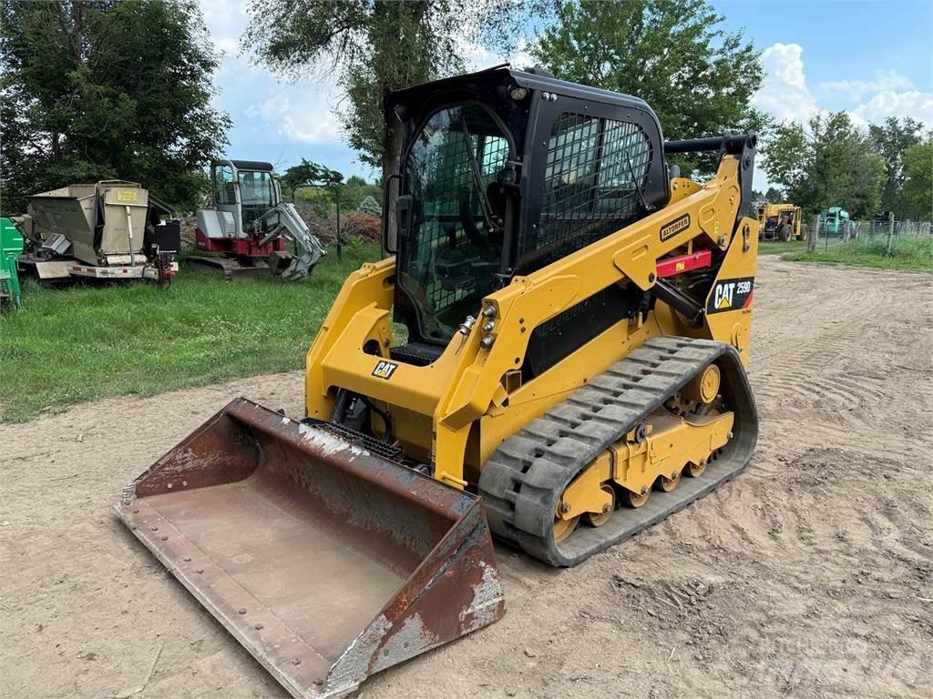 CAT 259D Skid steer loaders