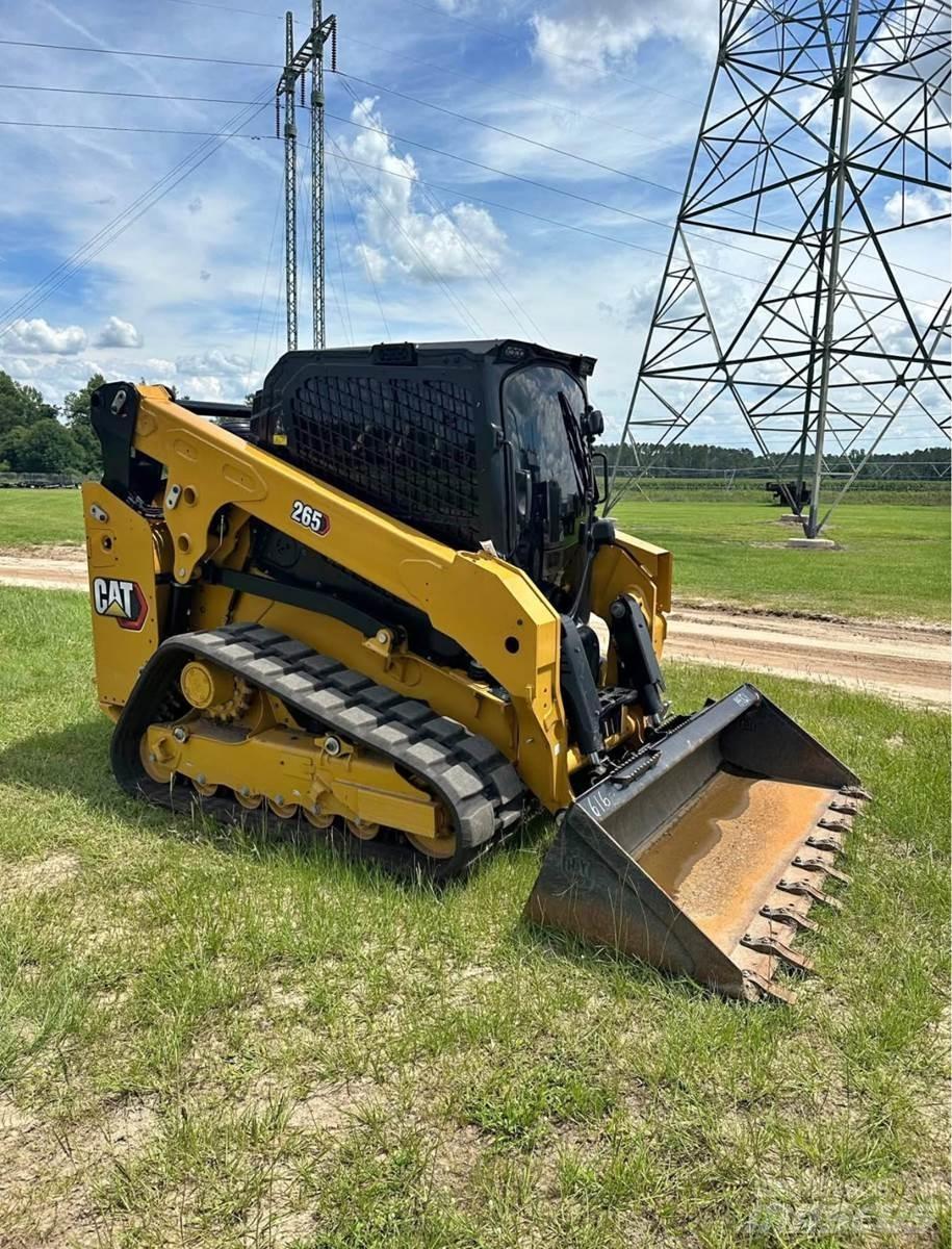 CAT 265 Skid steer loaders