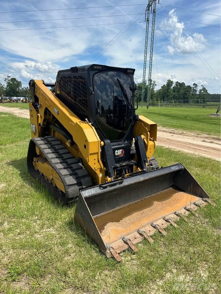 CAT 265 Skid steer loaders