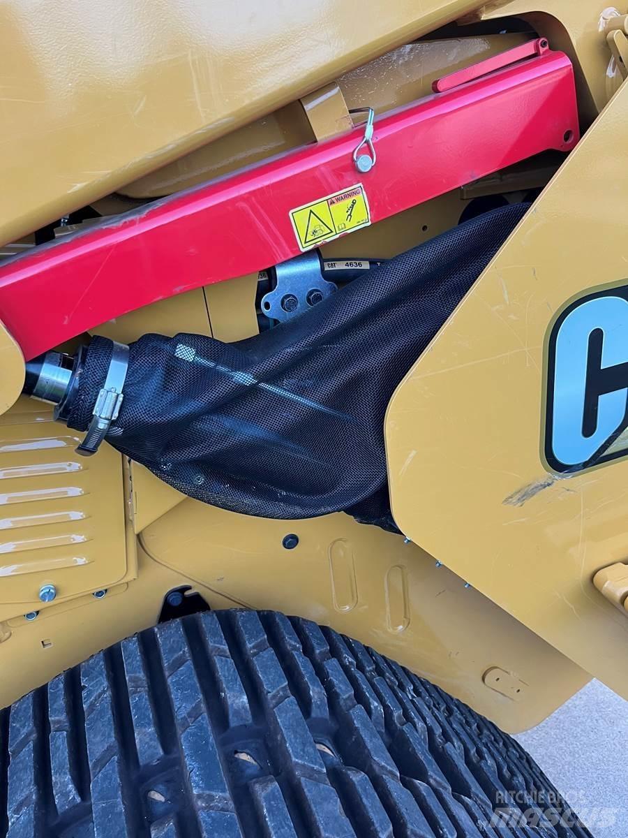 CAT 299D3 Skid steer loaders