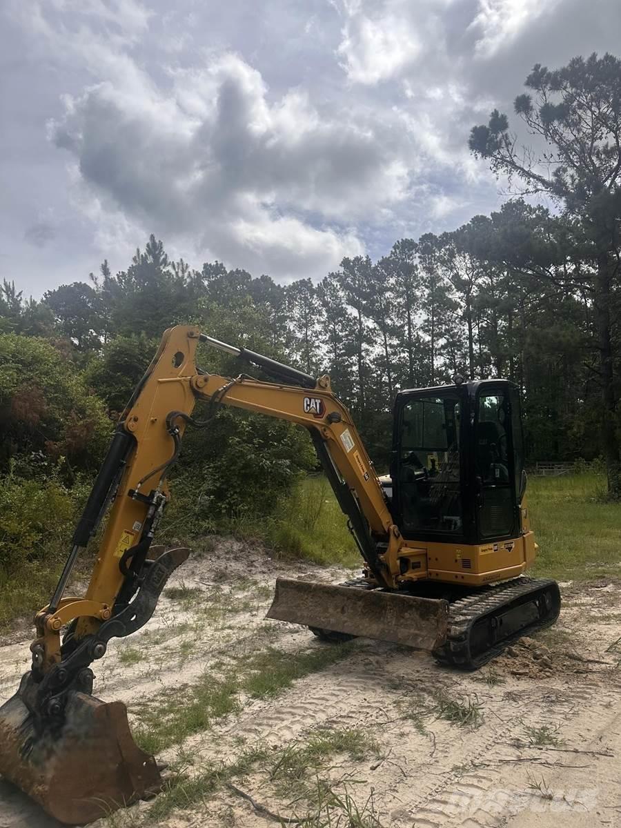 CAT 304 Mini excavators < 7t (Mini diggers)