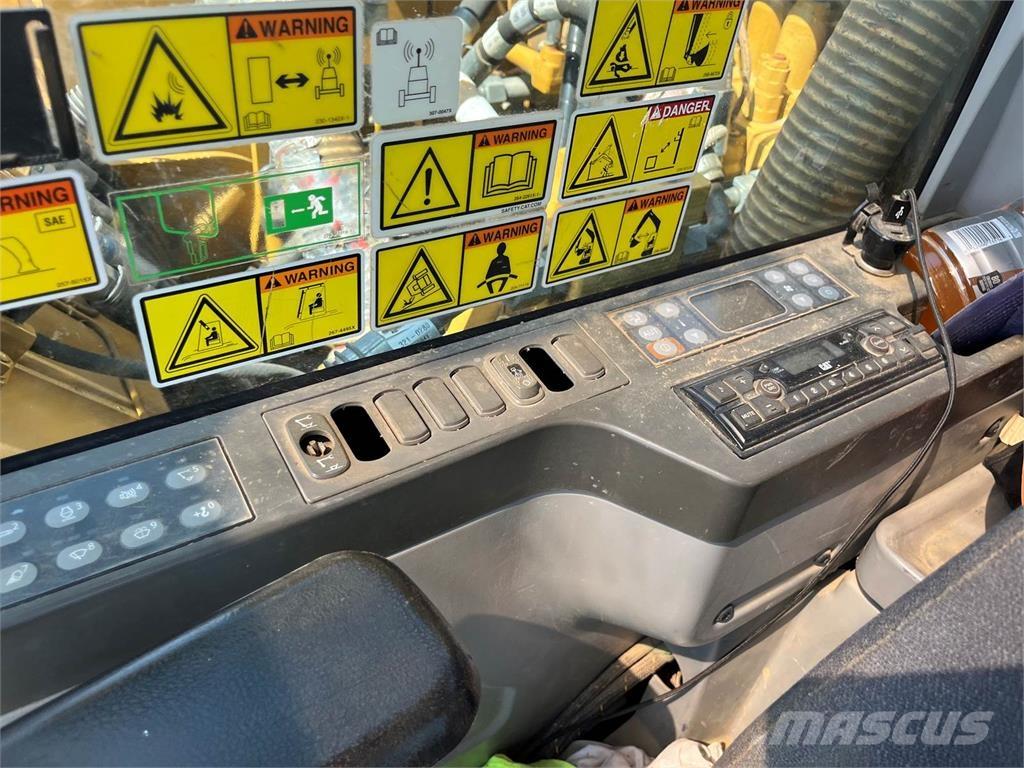 CAT 313FL Crawler excavators
