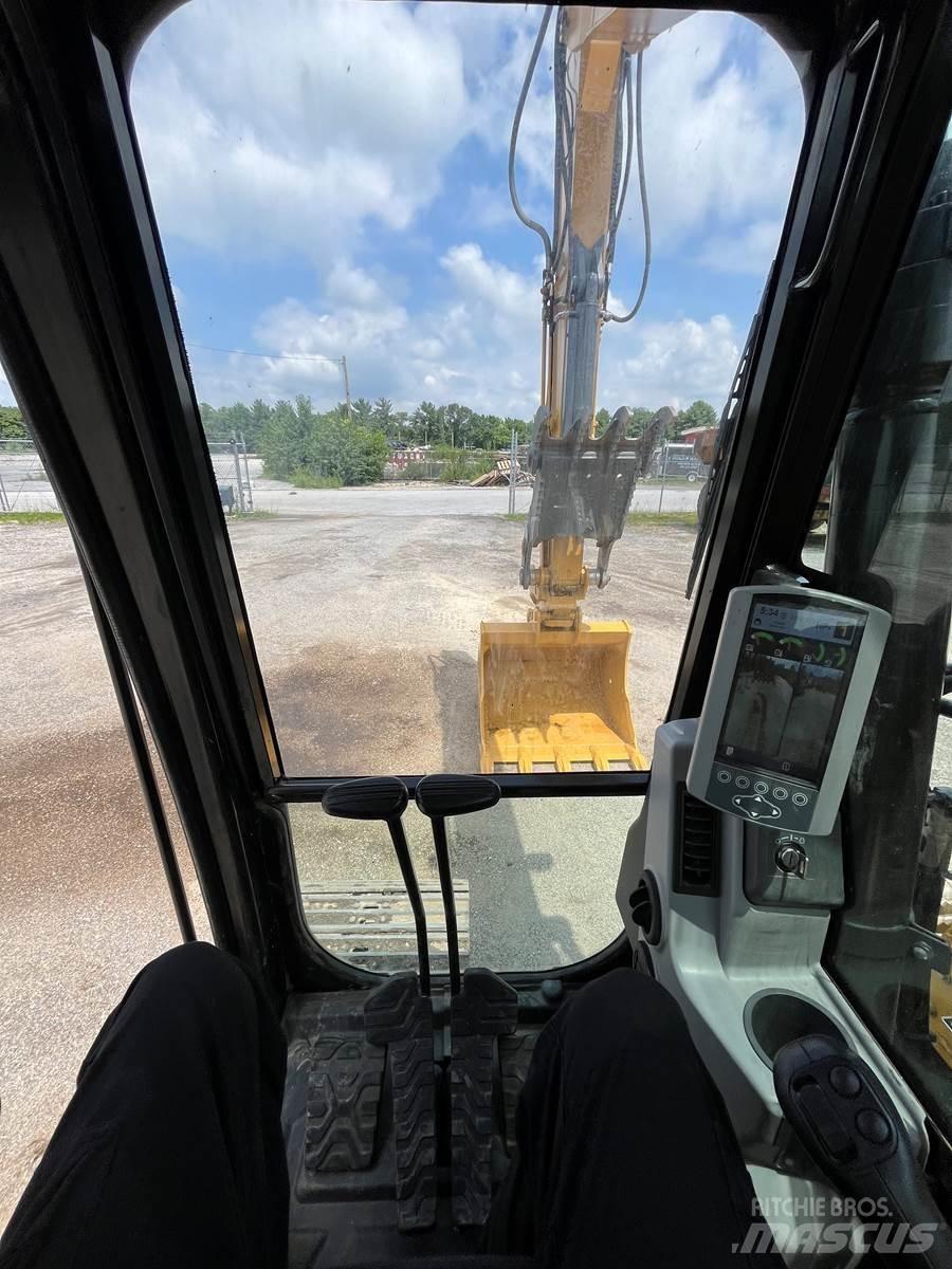 CAT 315FL Crawler excavators