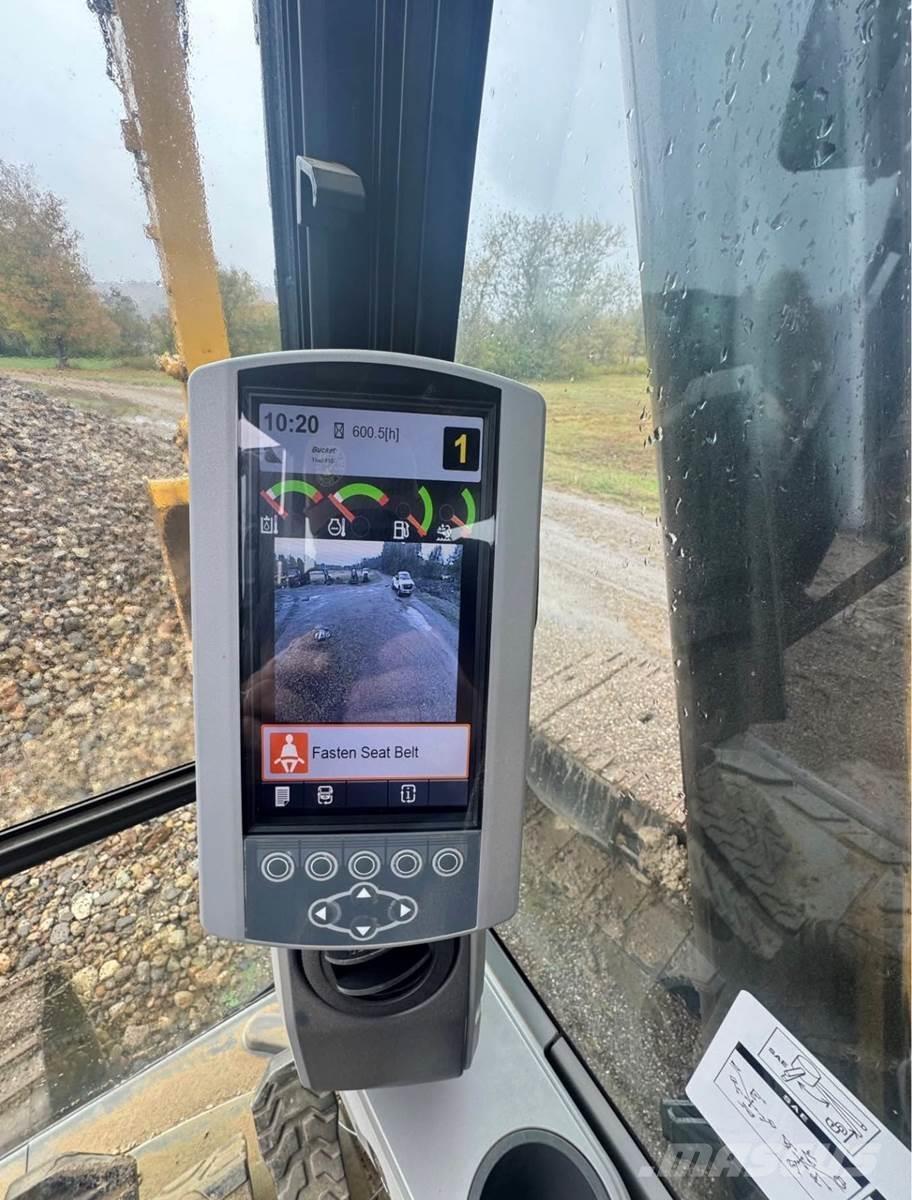 CAT 323FL Crawler excavators