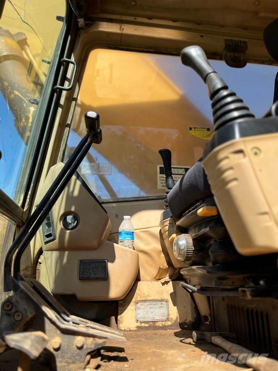 CAT 330L Crawler excavators