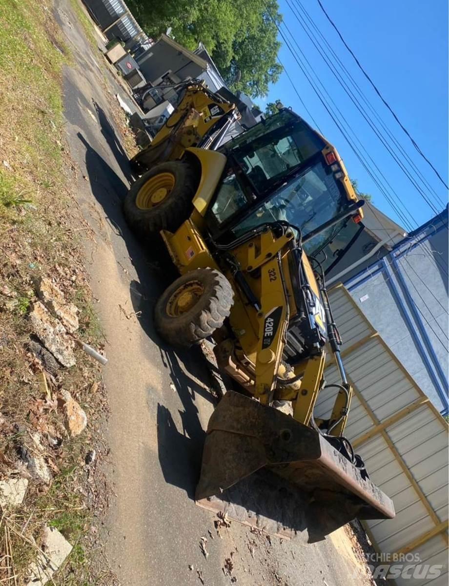 CAT 420E Backhoe loaders