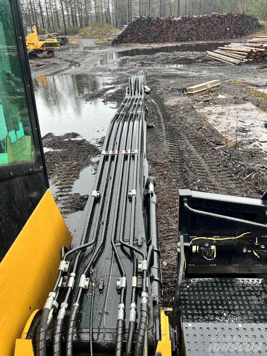 CAT 558LL Knuckleboom loaders