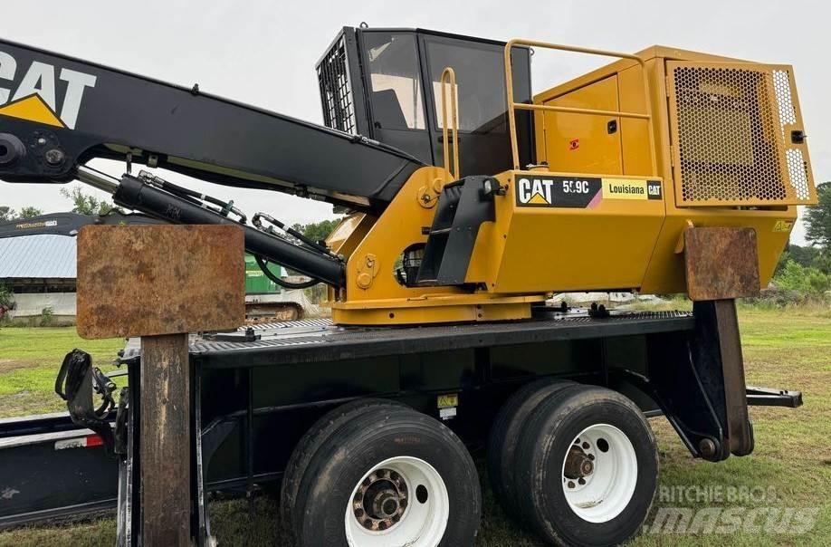 CAT 559C Knuckleboom loaders