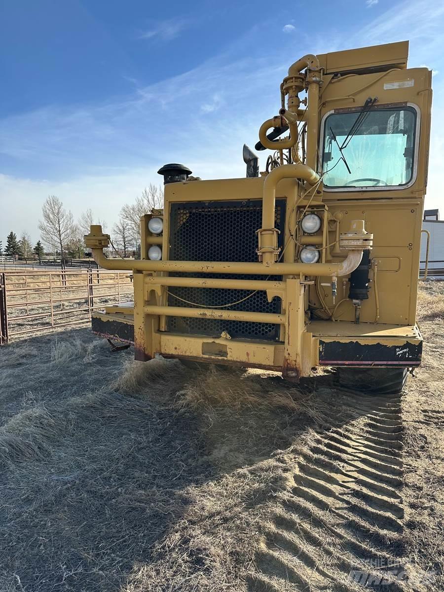CAT 621B Water tankers