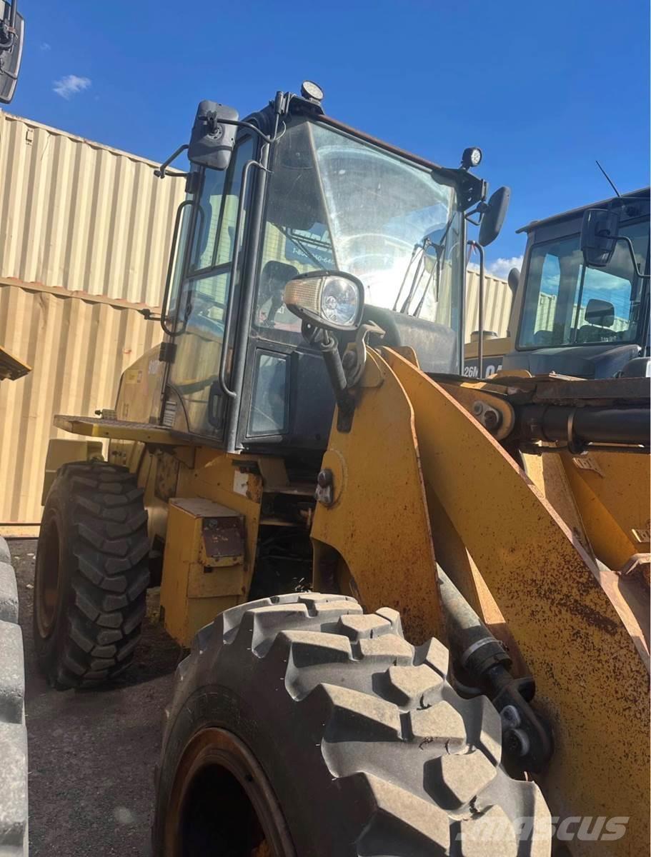 CAT 910M Wheel loaders