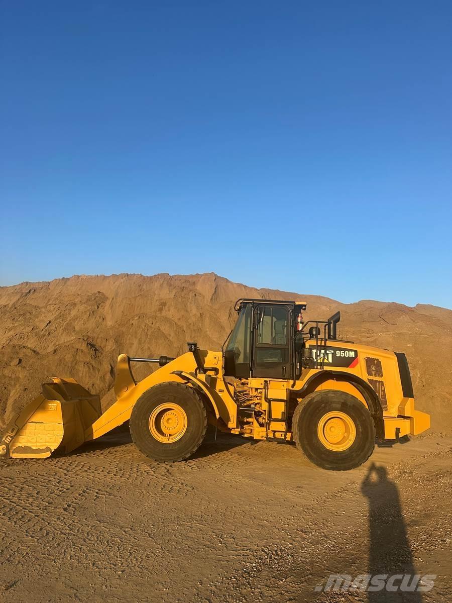 CAT 950M Wheel loaders