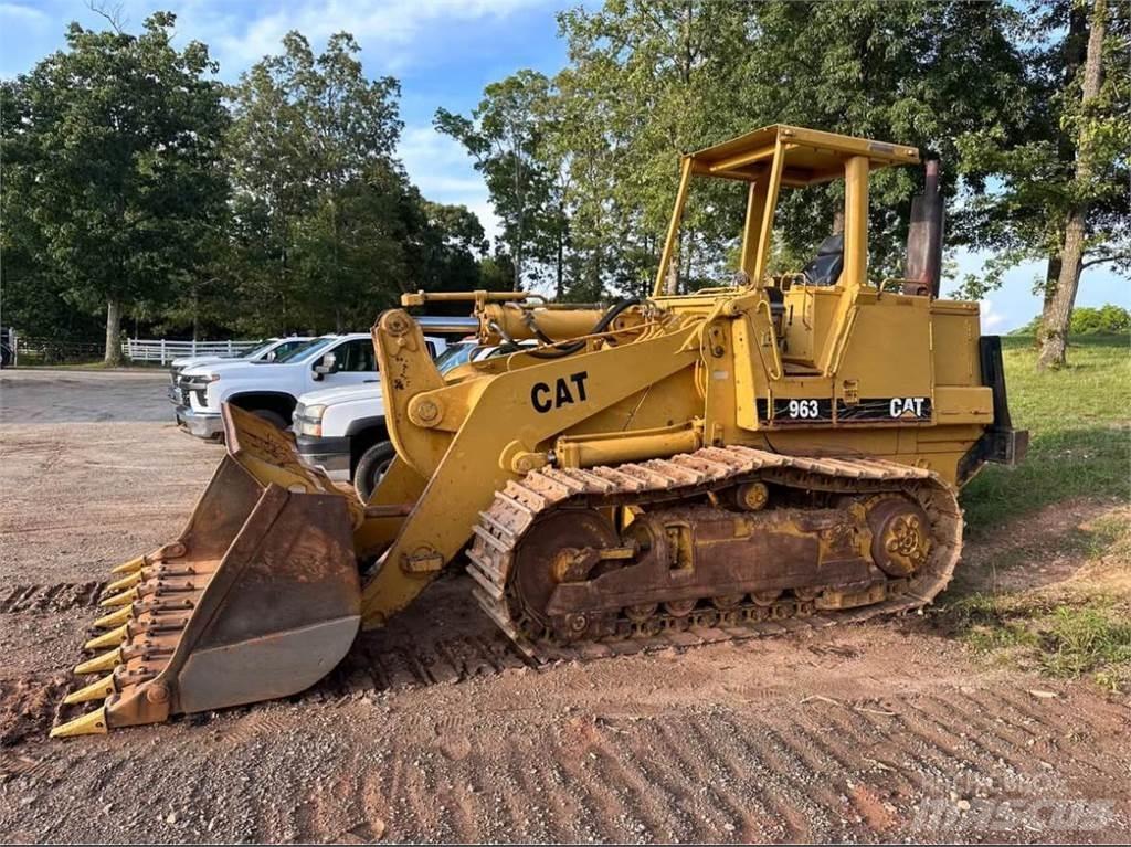 CAT 963 Crawler loaders