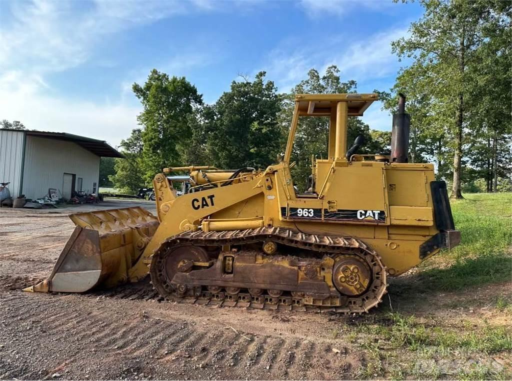 CAT 963 Crawler loaders