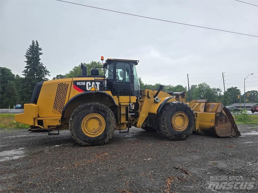 CAT 982M Wheel loaders