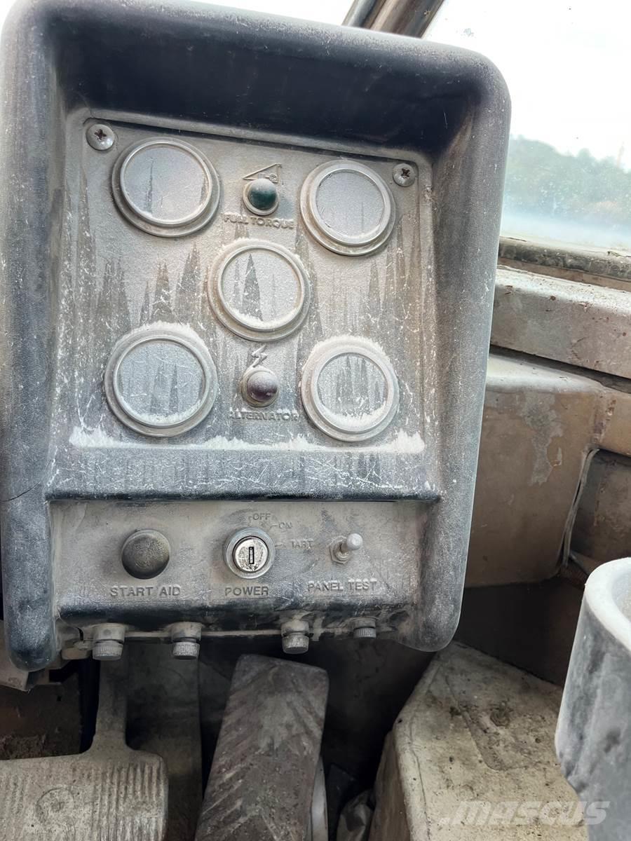 CAT 988B Wheel loaders