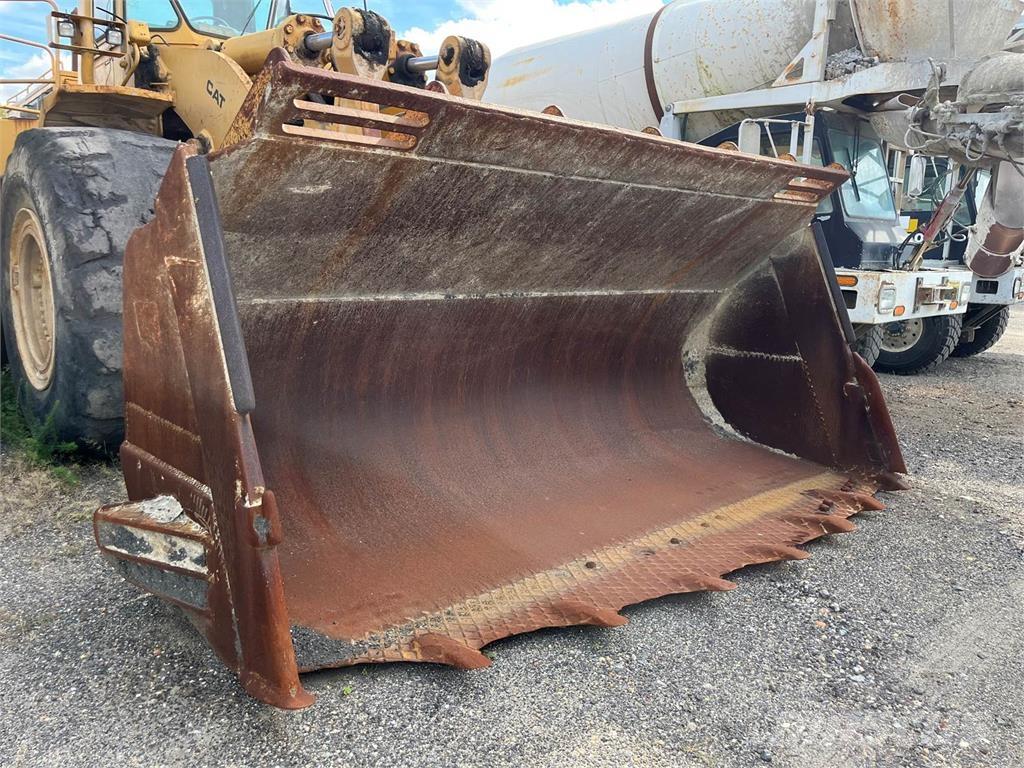 CAT 988B Wheel loaders