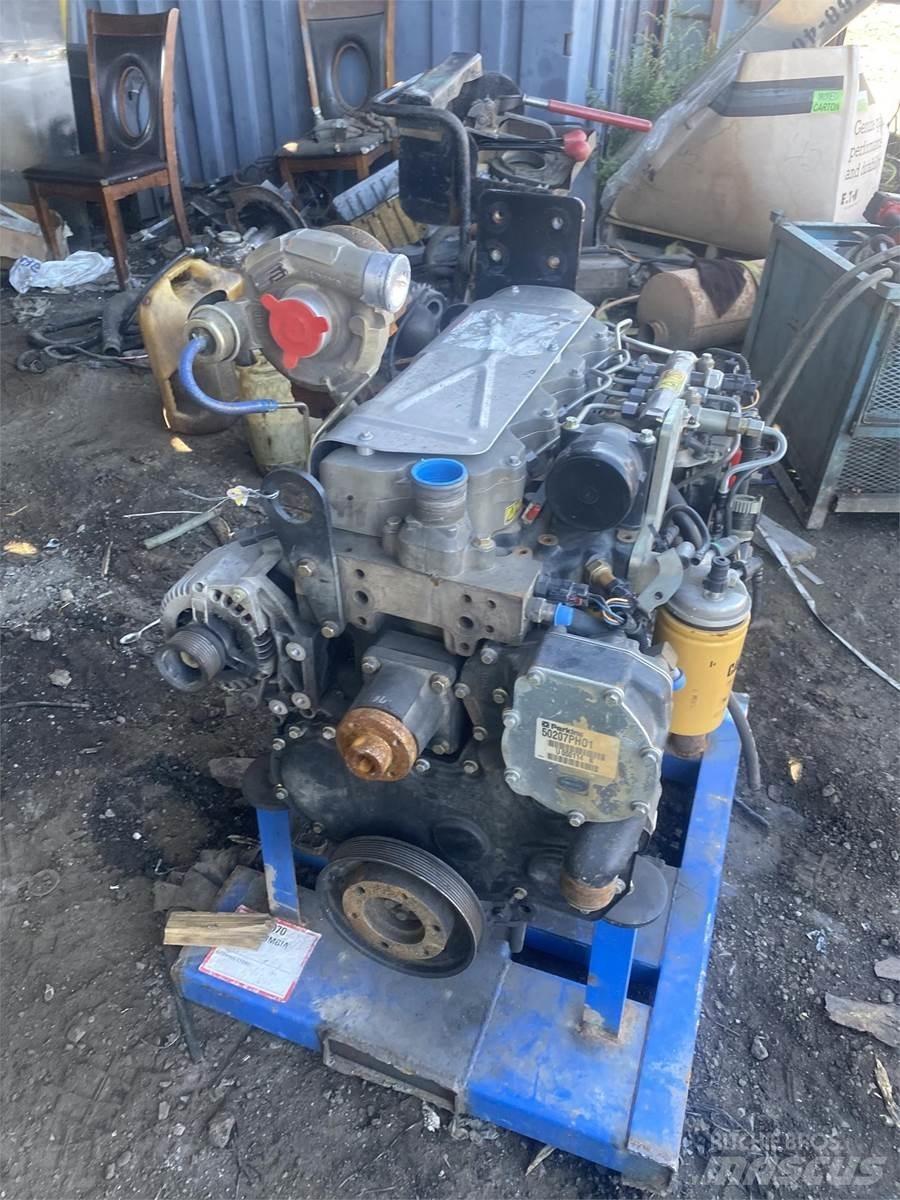 CAT C4.4 Engines