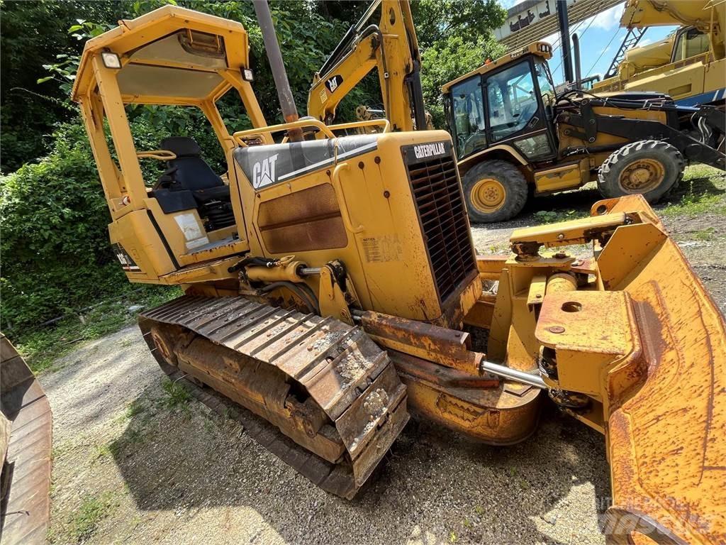 CAT D3G XL Crawler dozers
