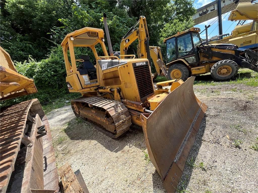 CAT D3G XL Crawler dozers