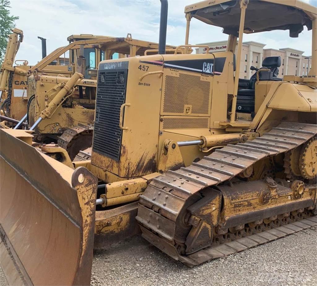 CAT D6N XL Crawler dozers