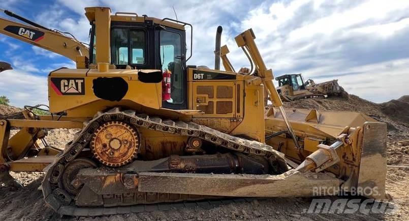 CAT D6T Crawler dozers